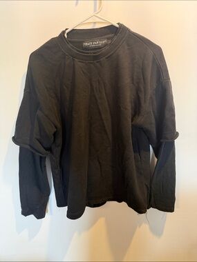 Fait Par Lui Black Crewneck Sweatshirt Size: M